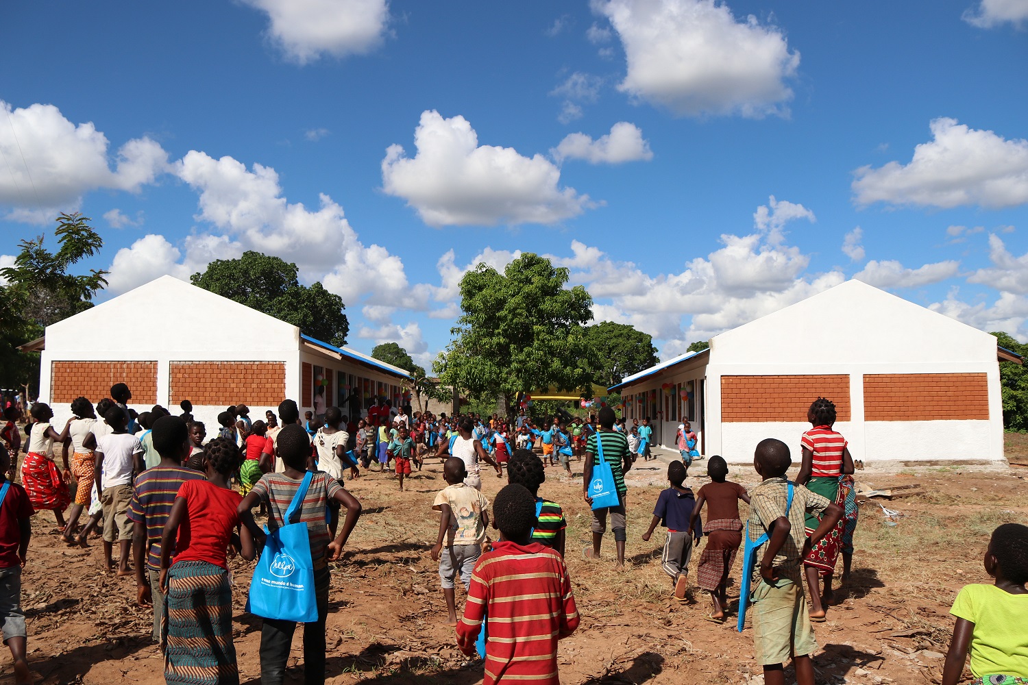 Helpo inaugura mais uma escola em Moçambique!
